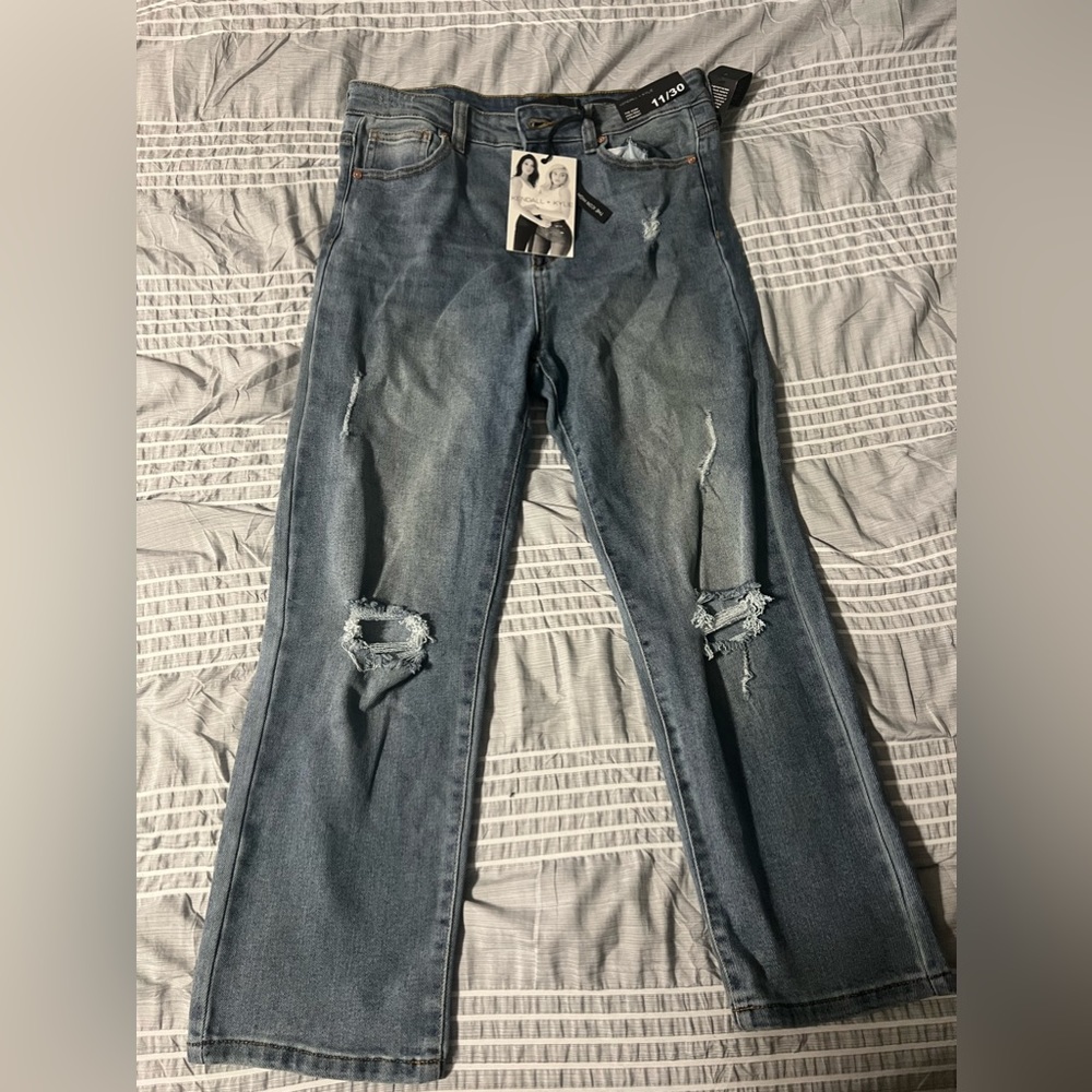 Kylie and Kendall Icon High Rise Straight Jeans Size 11/30